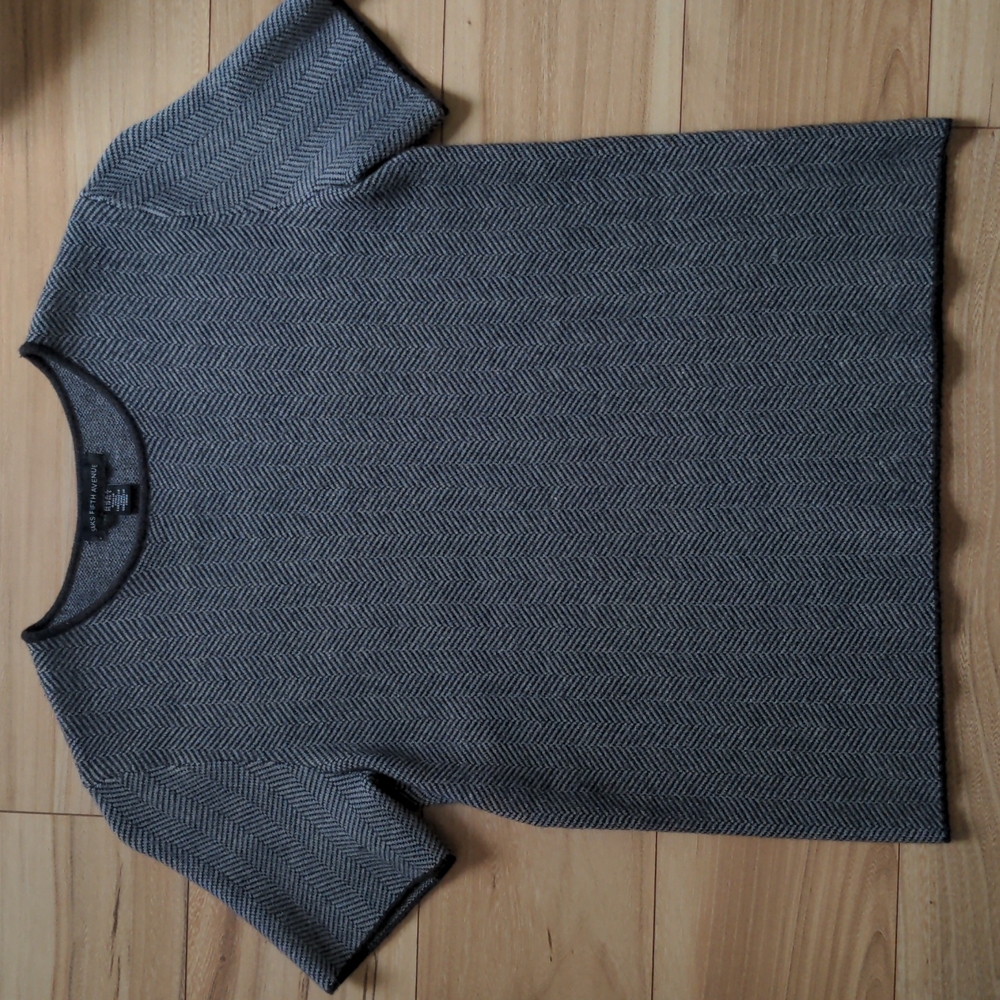 Sweater - Picture 3 of 4